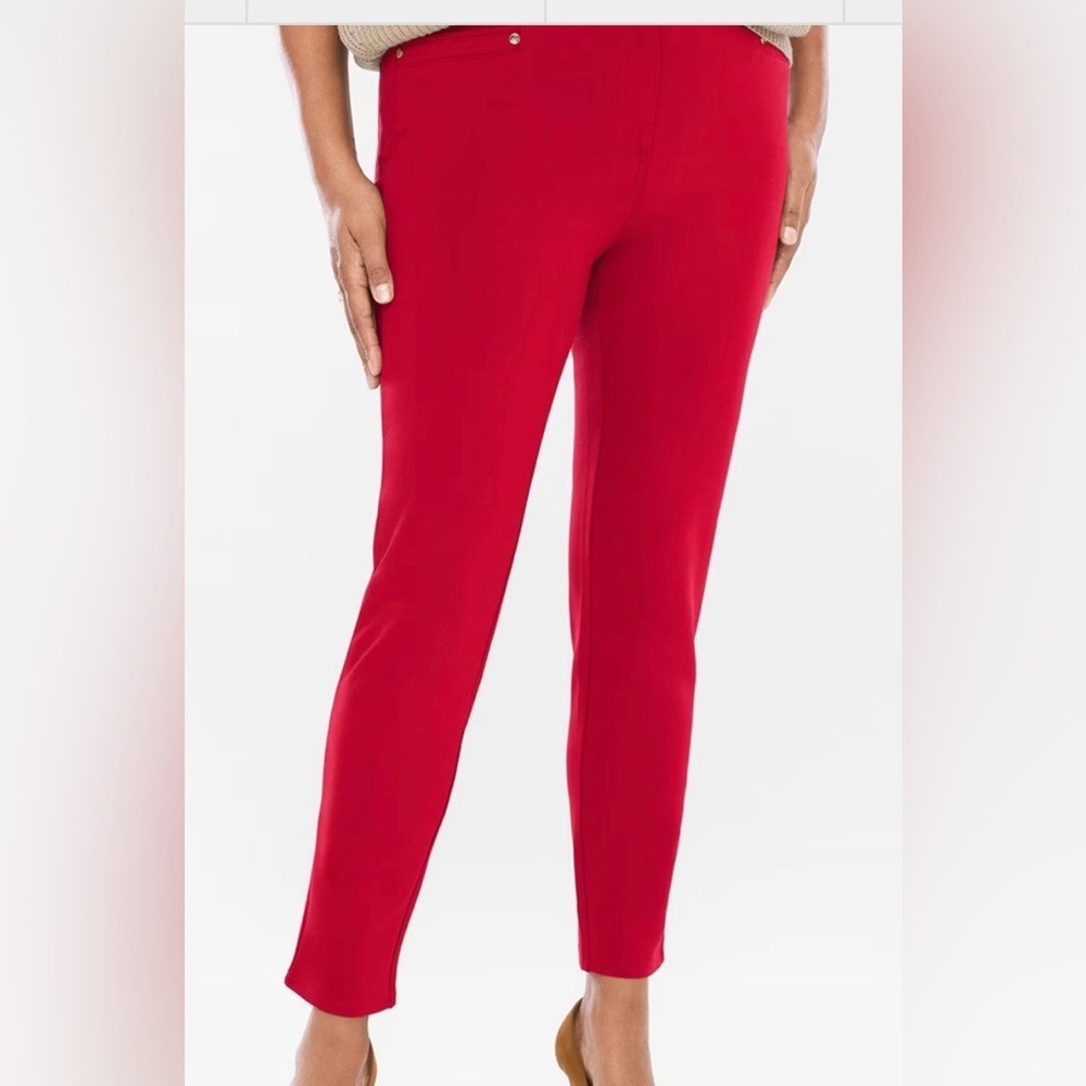 Euc Chico’s SO SLIMMING Diamond Fit Refined Ponte Ankle Pants.